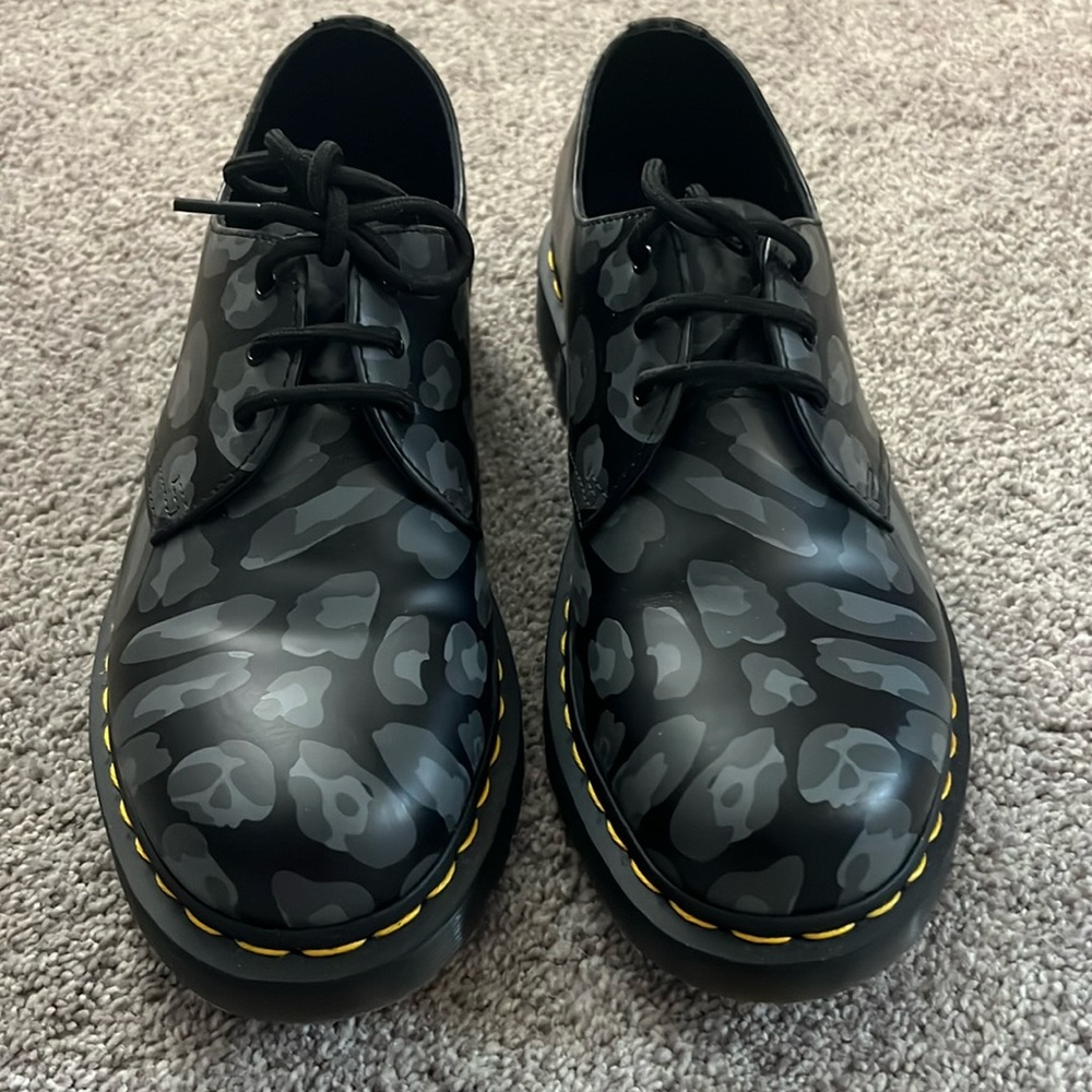 Dr. Martens Skull Leopard Oxfords